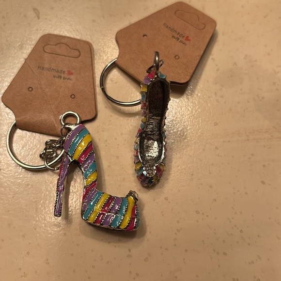 Key chains - Picture 3 of 5